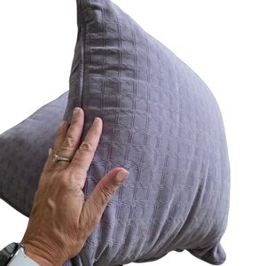 Set Of 2 Lavender Textured Throw Pillows, Soft, Like New